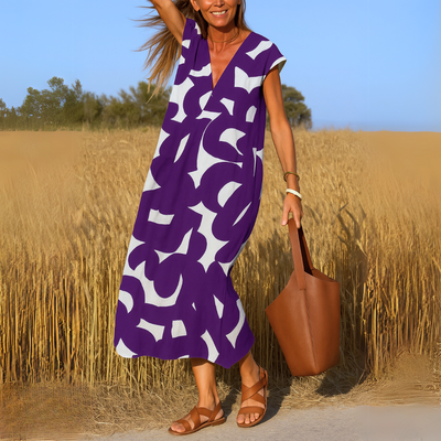 Maire | V‑aukkoinen mekko