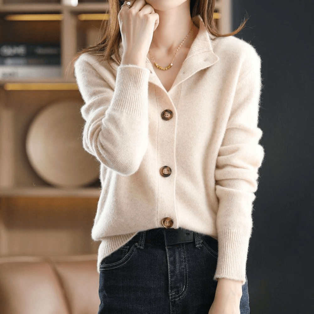 Anny | Ylellinen Kashmir-neulecardigan