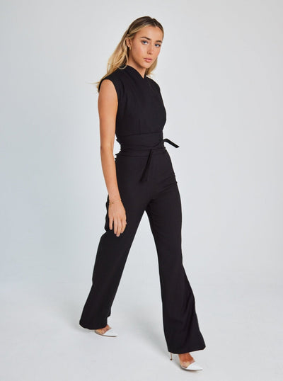 Merja | Trendikäs Rentojumpsuit